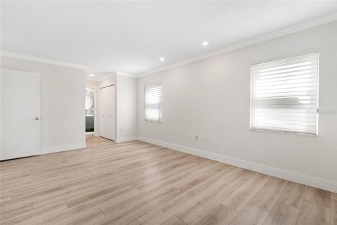 Condominio en venta en Sarasota, Florida, 2 dormitorios, 127 m2 № 1683151 - foto 28