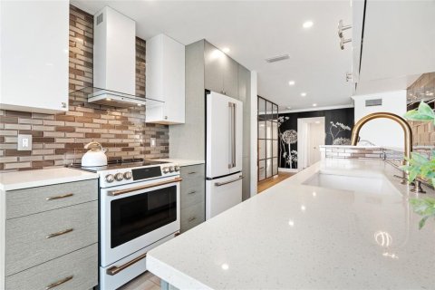 Condominio en venta en Sarasota, Florida, 2 dormitorios, 127 m2 № 1683151 - foto 15