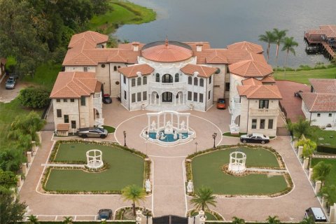 Villa ou maison à vendre à Windermere, Floride: 5 chambres, 1101.91 m2 № 1910092 - photo 1