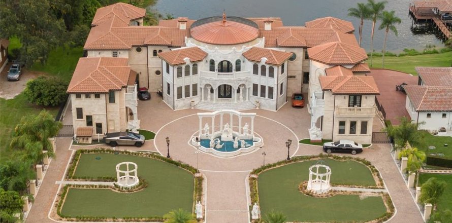 Villa ou maison à Windermere, Floride 5 chambres, 1101.91 m2 № 1910092