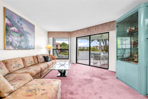 Condominio en venta en Tamarac, Florida, 2 dormitorios, 139.35 m2 № 1841268 - foto 8
