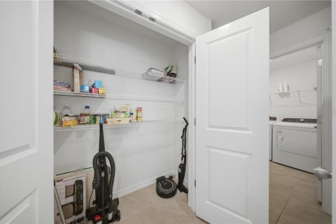 Casa en venta en Summerfield, Florida, 3 dormitorios, 131.83 m2 № 2387628 - foto 13