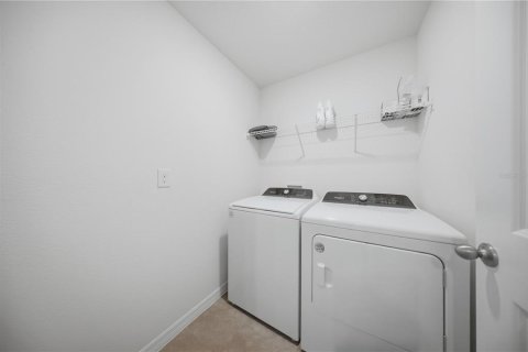 Casa en venta en Summerfield, Florida, 3 dormitorios, 131.83 m2 № 2387628 - foto 14