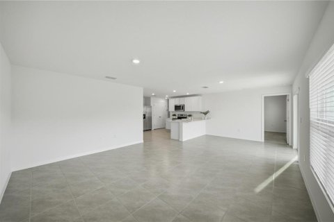 Casa en venta en Summerfield, Florida, 3 dormitorios, 131.83 m2 № 2387628 - foto 10