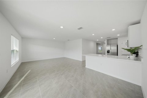 Casa en venta en Summerfield, Florida, 3 dormitorios, 131.83 m2 № 2387628 - foto 7