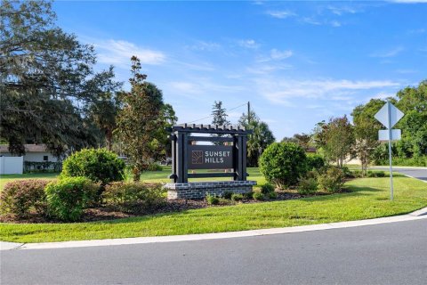 Casa en venta en Summerfield, Florida, 3 dormitorios, 131.83 m2 № 2387628 - foto 3