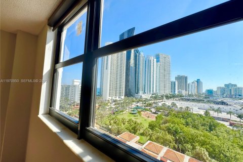 Condominio en venta en Sunny Isles Beach, Florida, 3 dormitorios, 151.24 m2 № 2032653 - foto 14