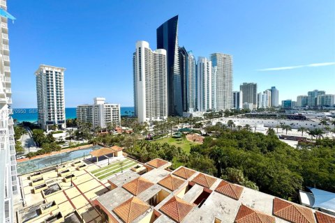 Condominio en venta en Sunny Isles Beach, Florida, 3 dormitorios, 151.24 m2 № 2032653 - foto 4