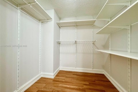 Condominio en venta en Sunny Isles Beach, Florida, 3 dormitorios, 151.24 m2 № 2032653 - foto 20