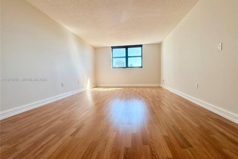 Condominio en venta en Sunny Isles Beach, Florida, 3 dormitorios, 151.24 m2 № 2032653 - foto 15