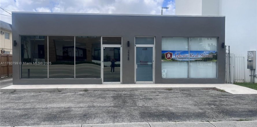 Immobilier commercial à Miami, Floride № 1920790