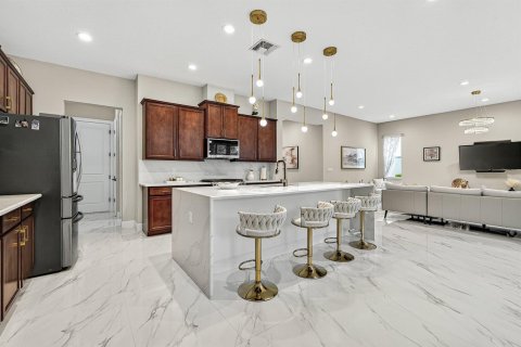 Villa ou maison à vendre à Lake Worth, Floride: 5 chambres, 286.6 m2 № 2146278 - photo 12