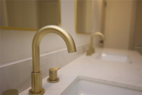 Купить виллу или дом в Нью-Смирна-Бич, Флорида 7 комнат, 225.47м2, № 2430360 - фото 29