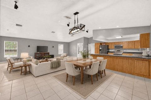 Villa ou maison à vendre à Cedar Key, Floride: 2 chambres, 218.88 m2 № 2296423 - photo 17