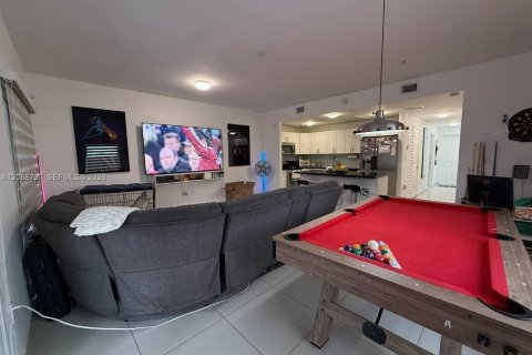 Casa en venta en Homestead, Florida, 4 dormitorios, 154.68 m2 № 2365142 - foto 5
