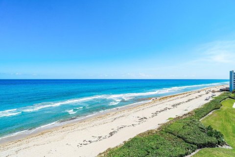 Condominio en alquiler en Palm Beach, Florida, 2 dormitorios, 196.86 m2 № 1142358 - foto 1