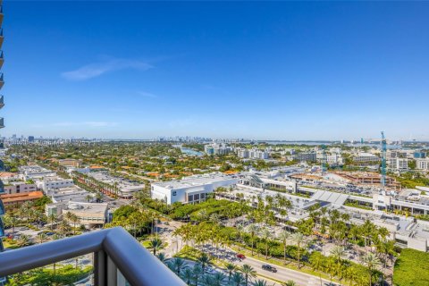 Condo in Bal Harbour, Florida, 2 bedrooms  № 1864315 - photo 10