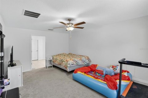House in Lakeland, Florida 4 bedrooms, 178.19 sq.m. № 2196545 - photo 20