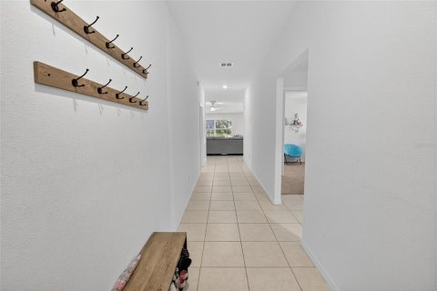 House in Lakeland, Florida 4 bedrooms, 178.19 sq.m. № 2196545 - photo 8