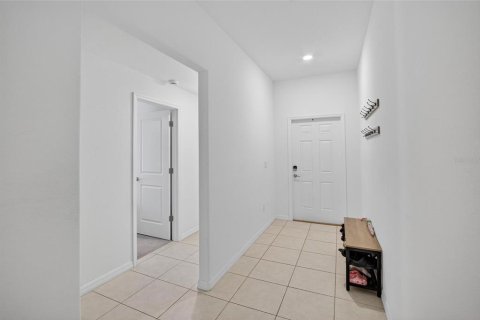 House in Lakeland, Florida 4 bedrooms, 178.19 sq.m. № 2196545 - photo 7