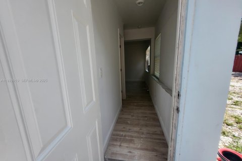 Casa en venta en Pompano Beach, Florida, 4 dormitorios, 118.08 m2 № 1987751 - foto 21