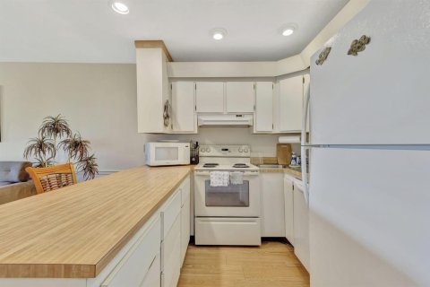 Condo in St. Lucie, Florida, 1 bedroom  № 2085731 - photo 10