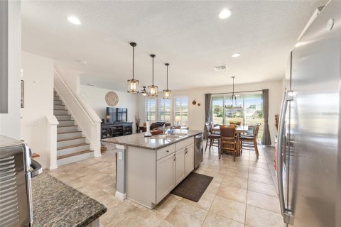House in Ocala, Florida 5 bedrooms, 271.65 sq.m. № 2209658 - photo 10
