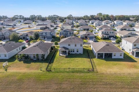 House in Ocala, Florida 5 bedrooms, 271.65 sq.m. № 2209658 - photo 2