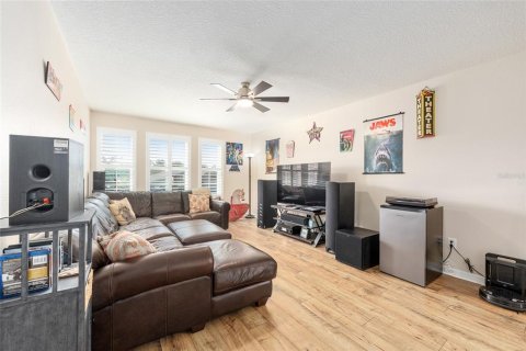 House in Ocala, Florida 5 bedrooms, 271.65 sq.m. № 2209658 - photo 25