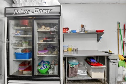 Immobilier commercial à vendre à Kendall, Floride № 1987486 - photo 14