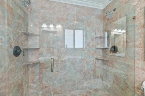 Купить виллу или дом в Форт-Лодердейл, Флорида 8 комнат, 191.66м2, № 2300674 - фото 27