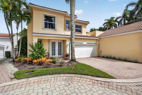 Touwnhouse à vendre à West Palm Beach, Floride: 3 chambres, 154.31 m2 № 2376117 - photo 2