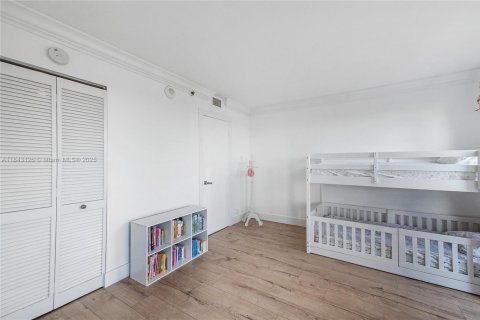 Condo in Miami, Florida, 2 bedrooms  № 1871290 - photo 19