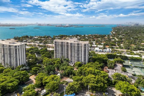 Condo in Miami, Florida, 2 bedrooms  № 1871290 - photo 29