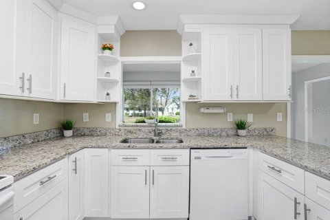Condominio en venta en Sun City Center, Florida, 2 dormitorios, 139.17 m2 № 2113310 - foto 19