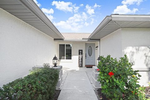 Condominio en venta en Sun City Center, Florida, 2 dormitorios, 139.17 m2 № 2113310 - foto 7