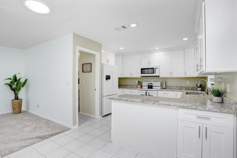 Condominio en venta en Sun City Center, Florida, 2 dormitorios, 139.17 m2 № 2113310 - foto 17