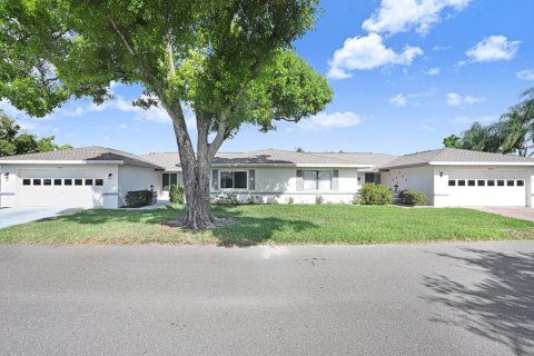 Condominio en venta en Sun City Center, Florida, 2 dormitorios, 139.17 m2 № 2113310 - foto 6