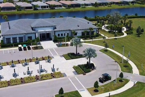 Villa ou maison à vendre à Port St. Lucie, Floride: 3 chambres, 191.75 m2 № 2417131 - photo 29