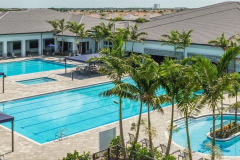 Villa ou maison à vendre à Port St. Lucie, Floride: 3 chambres, 191.75 m2 № 2417131 - photo 27