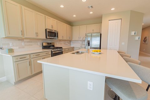 Villa ou maison à vendre à Port St. Lucie, Floride: 3 chambres, 191.75 m2 № 2417131 - photo 3