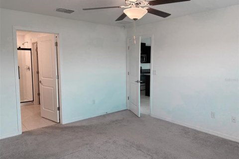 House in Wimauma, Florida 3 bedrooms, 143.07 sq.m. № 2196218 - photo 10