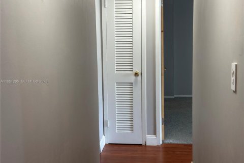 Copropriété à louer à Fort Lauderdale, Floride: 2 chambres, 124.86 m2 № 2153137 - photo 6