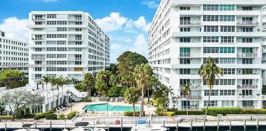 Condo à Fort Lauderdale, Floride, 2 chambres  № 2153137
