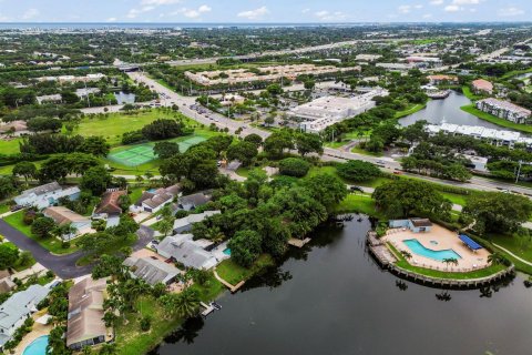 Casa en venta en Delray Beach, Florida, 2 dormitorios, 164.99 m2 № 2399898 - foto 30