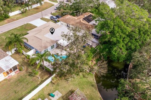 Villa ou maison à vendre à Largo, Floride: 4 chambres, 177.54 m2 № 1902125 - photo 7