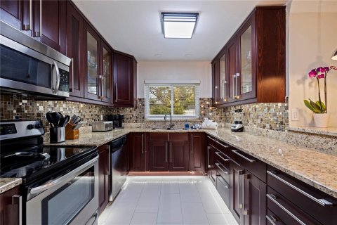 Villa ou maison à vendre à Largo, Floride: 4 chambres, 177.54 m2 № 1902125 - photo 16