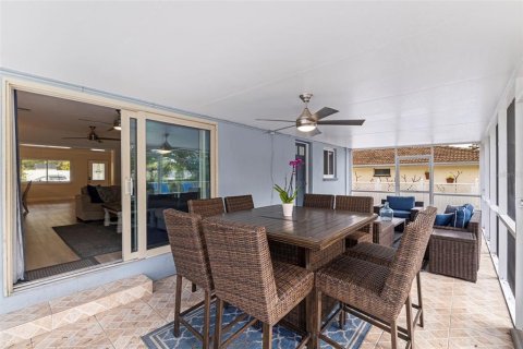 Villa ou maison à vendre à Largo, Floride: 4 chambres, 177.54 m2 № 1902125 - photo 24