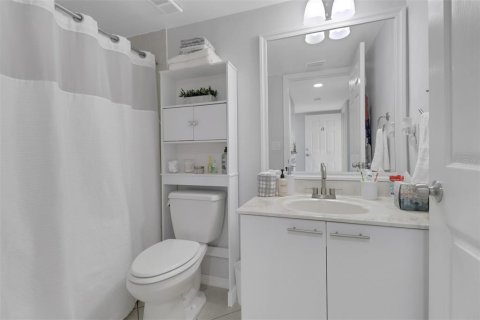 Condo in Naples, Florida, 3 bedrooms  № 1777190 - photo 7
