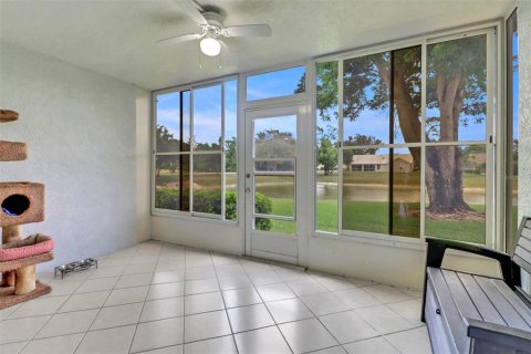 Condo in Naples, Florida, 3 bedrooms  № 1777190 - photo 26